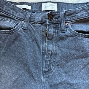 Universal thread goods company, black denim jeans, size 4 R